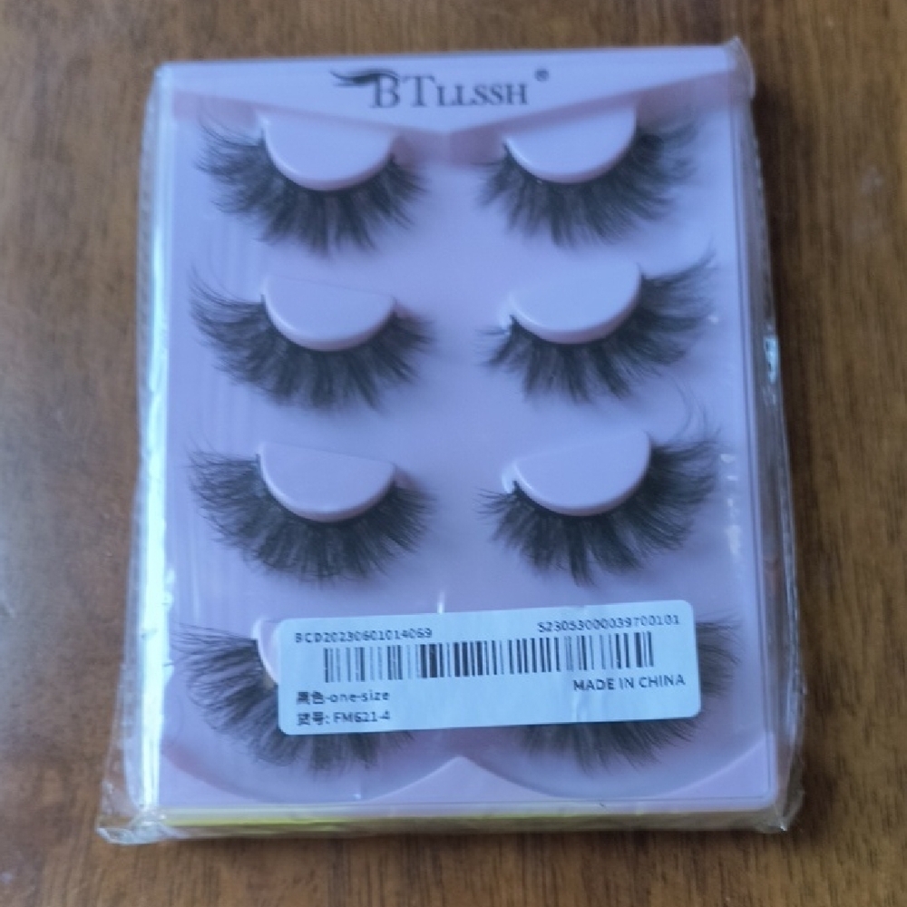 BTLISSH 5-Pair False Eyelashes in Black
